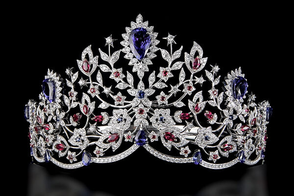 Positively beautiful: Mouawad unveils the Mouawad Miss USA 2020 Crown