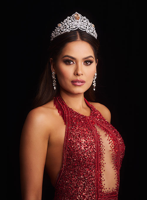MISS MEXICO IS CROWNED WITH THE MOUAWAD MISS UNIVERSE® POWER OF UNITY CROWN