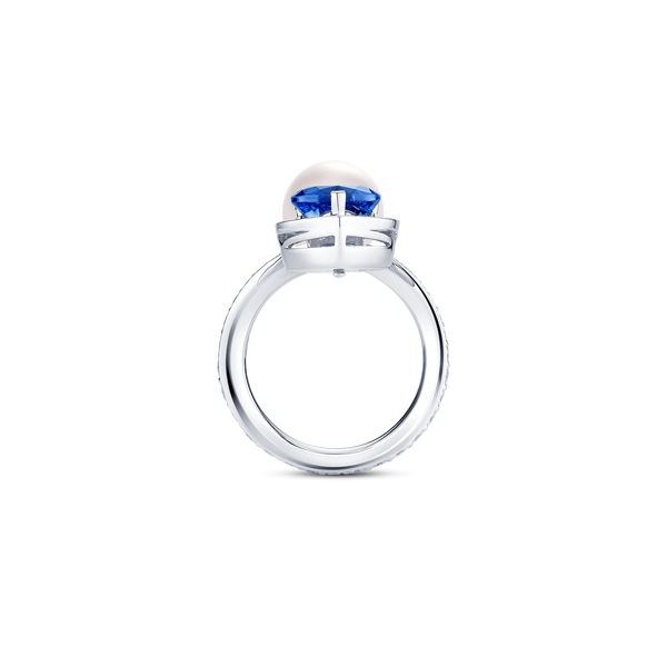 Venus Tanzanite and Diamond Pav&eacute; Ring