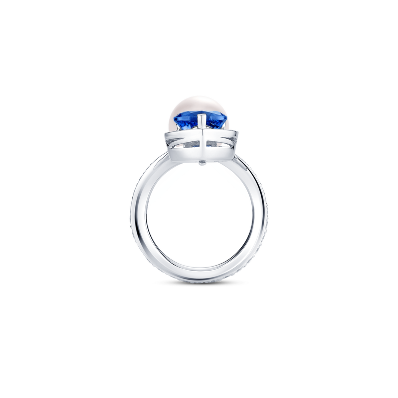 Venus Tanzanite and Diamond Pav&eacute; Ring