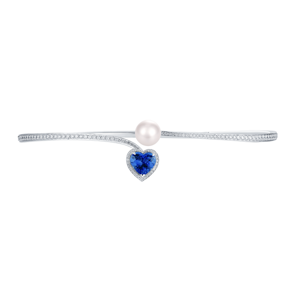 Venus Tanzanite and Diamond Pav&eacute; Necklace