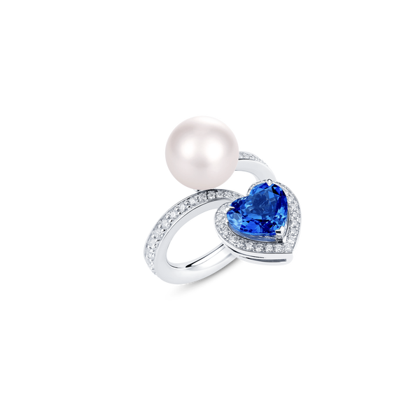 Venus Tanzanite and Diamond Pav&eacute; Ring