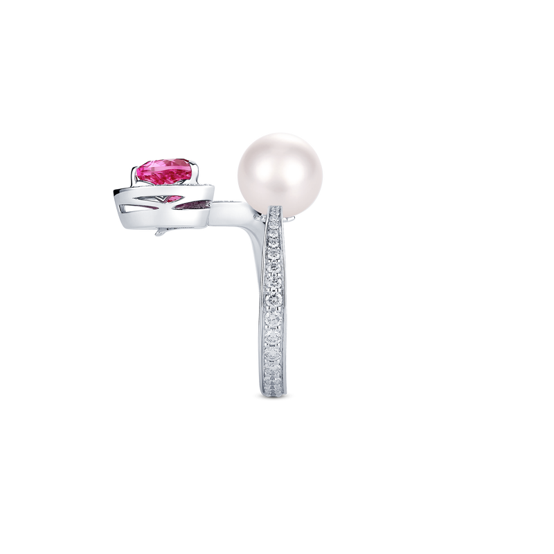 Venus Rubellite and Diamond Pav&eacute; Ring