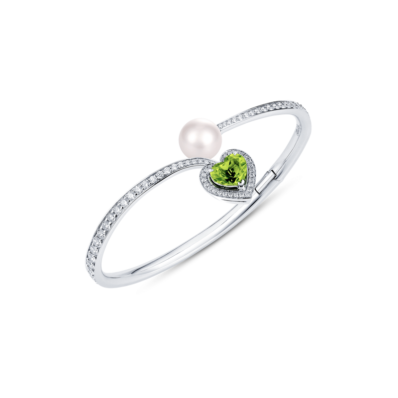 Venus Peridot and Diamond Pav&eacute; Bangle